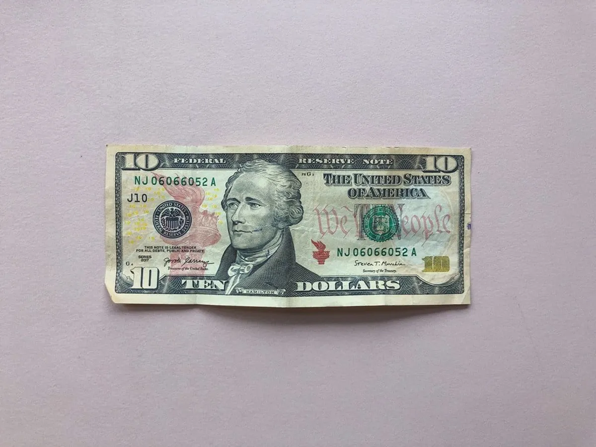 Billete de 10 dólares. | Foto: Unsplash