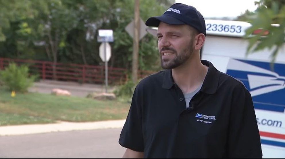 Andrew Russell hablando en una entrevista. | Foto: Youtube/Denver7 – The Denver Channel