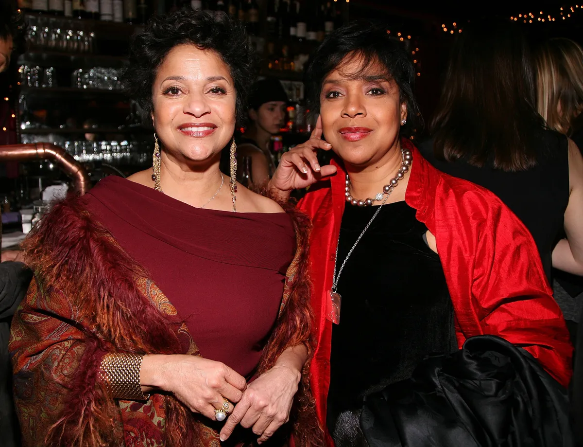 Debbie Allen and Phylicia Rashad at the New York Magazine Oscar Viewing Party on February 24, 2008 | Photo: Getty Images