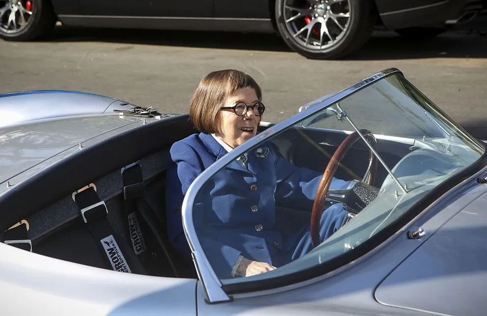 Linda Hunt dans le rôle d'Henrietta "Hetty" Lange dans la série à succès de CBS "NCIS : LA". | Photo : Getty Images
