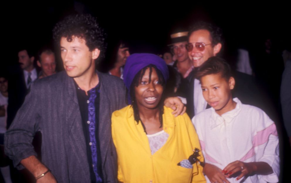 David Claessen, Whoopi Goldberg et Alex Martin lors de la réception de mariage de Whoopi Goldberg, 1986, à Los Angeles, Californie, États-Unis | Source : Getty Images