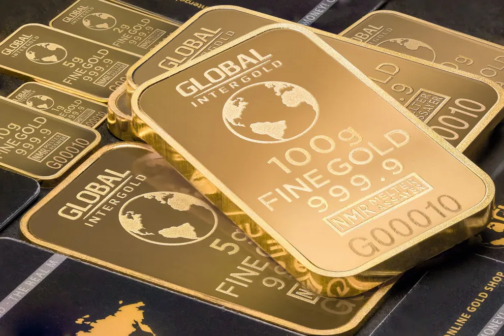 Varios lingotes de oro de 100 gramos cada uno. | Foto: Pexels