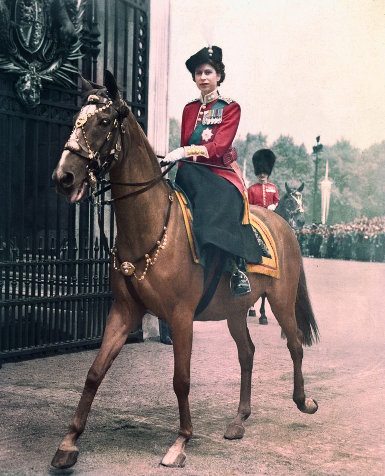 La reine (alors princesse) Elizabeth. | Source : Getty Images