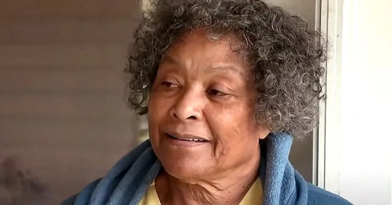 Gwendolyn Agard habla con un medio de comunicación. | Foto: YouTube.com/11Alive