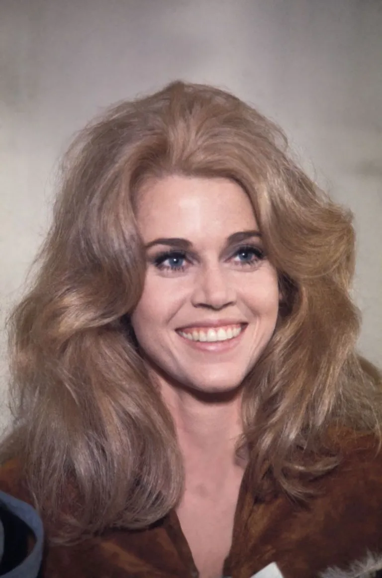 Jane Fonda sourit pour un portrait en France. | Source : Getty Images
