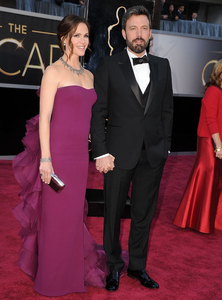 Jennifer Garner y Ben Affleck en la 85ª Entrega Anual de los Premios de la Academia en el Dolby Theatre, el 24 de febrero de 2013 en Hollywood, California. | Foto: Getty Images