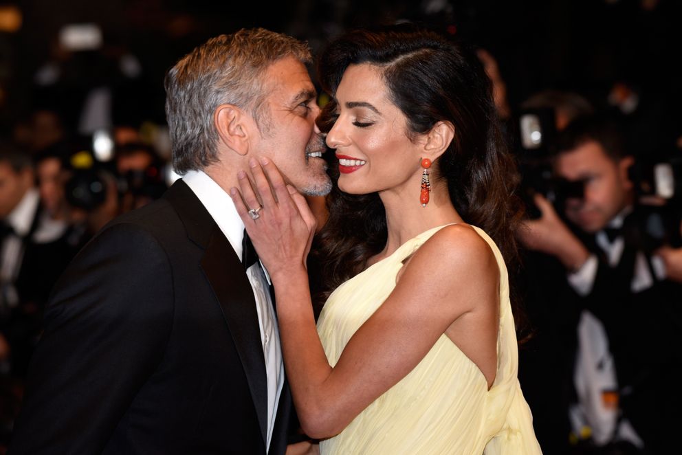 George Clooney et sa femme Amal Clooney à la première de "Money Monster" lors du 69e Festival de Cannes annuel au Palais des Festivals le 12 mai 2016 à Cannes, France | Source : Getty Images