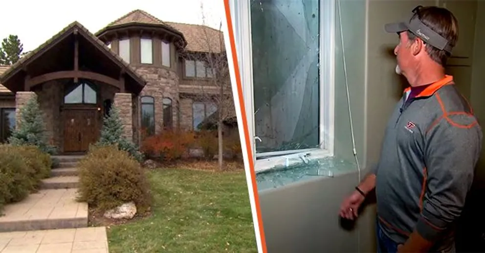 La maison de Mike Cox [à gauche] ; Mike Cox regardant la fenêtre cassée de sa maison [à droite]. ┃Source : youtube.com/Inside Edition twitter.com/InsideEdition