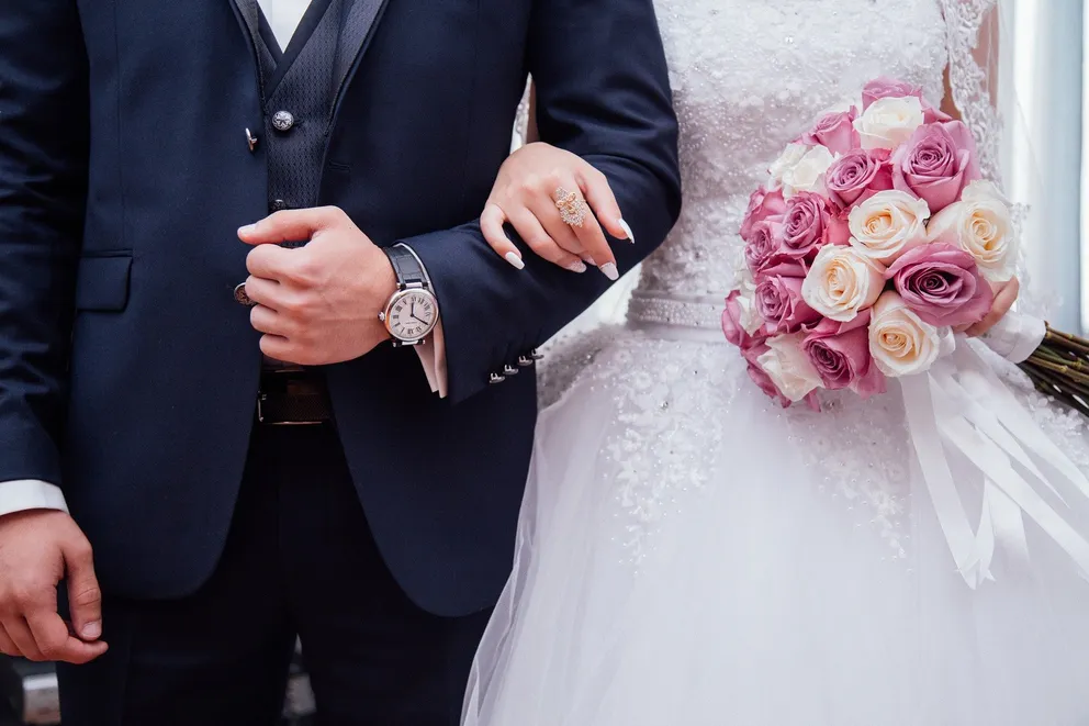 La cérémonie de mariage s'est déroulée sans accroc jusqu'au moment où le couple a échangé ses vœux | Source : Pixaby
