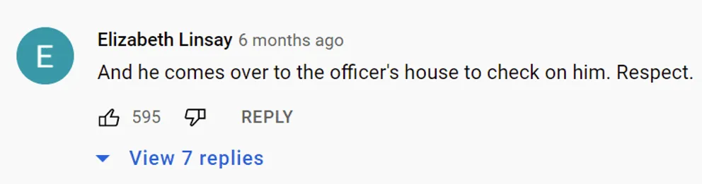 Commentaire d'un utilisateur sur la vidéo d'un homme qui a aidé à sauver un policier après de mauvaises relations avec la police. | Photo : Youtube/CBS EveningNews