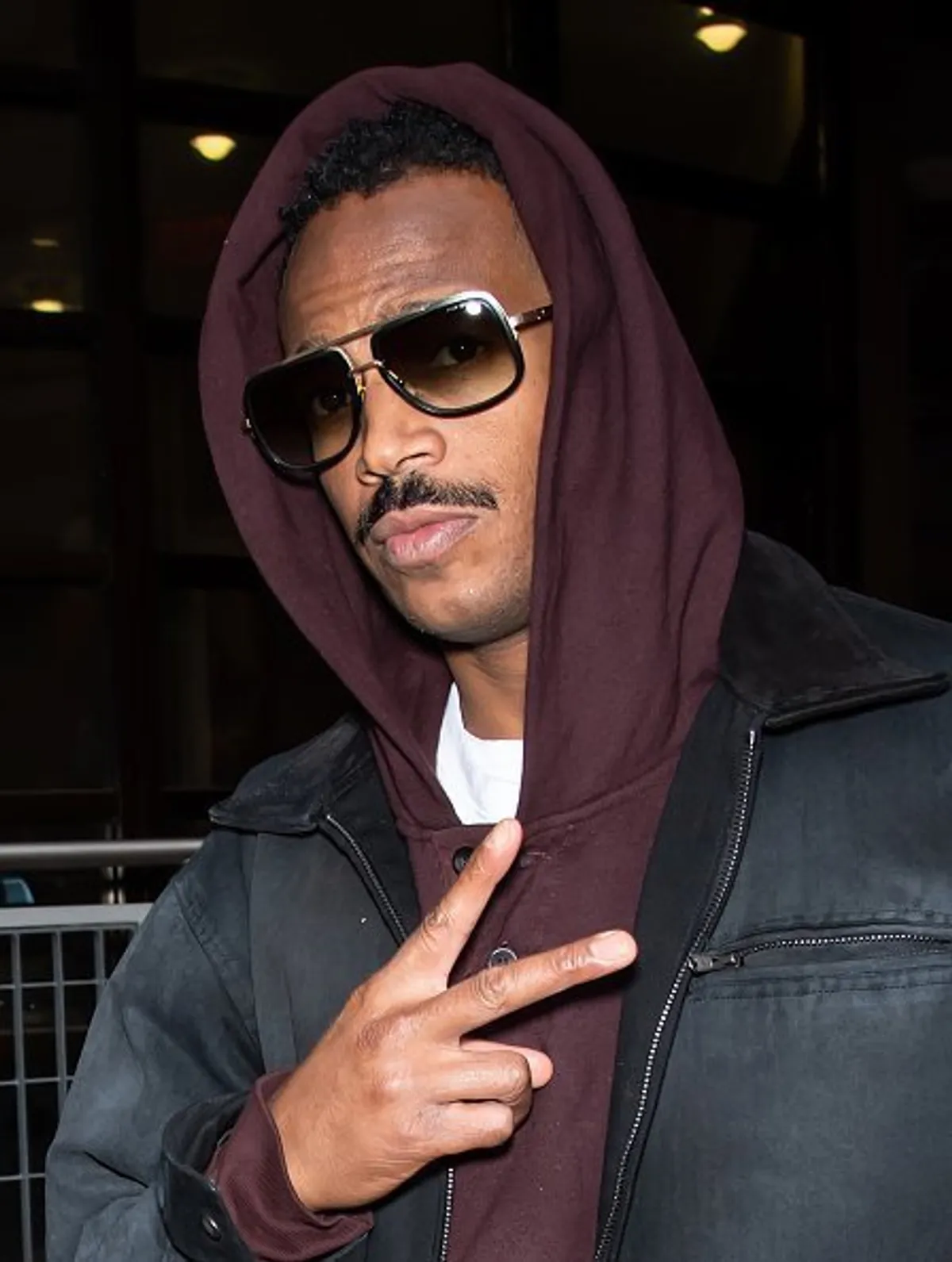 Marlon Wayans leaving Fox 29's "Good Day" on November 22, 2019. | Photo: Getty Images