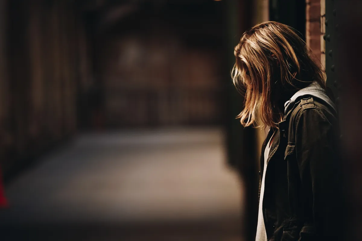 Claire n'a cessé de demander de l'aide, mais tout le monde a fait la sourde oreille | Photo : Unsplash