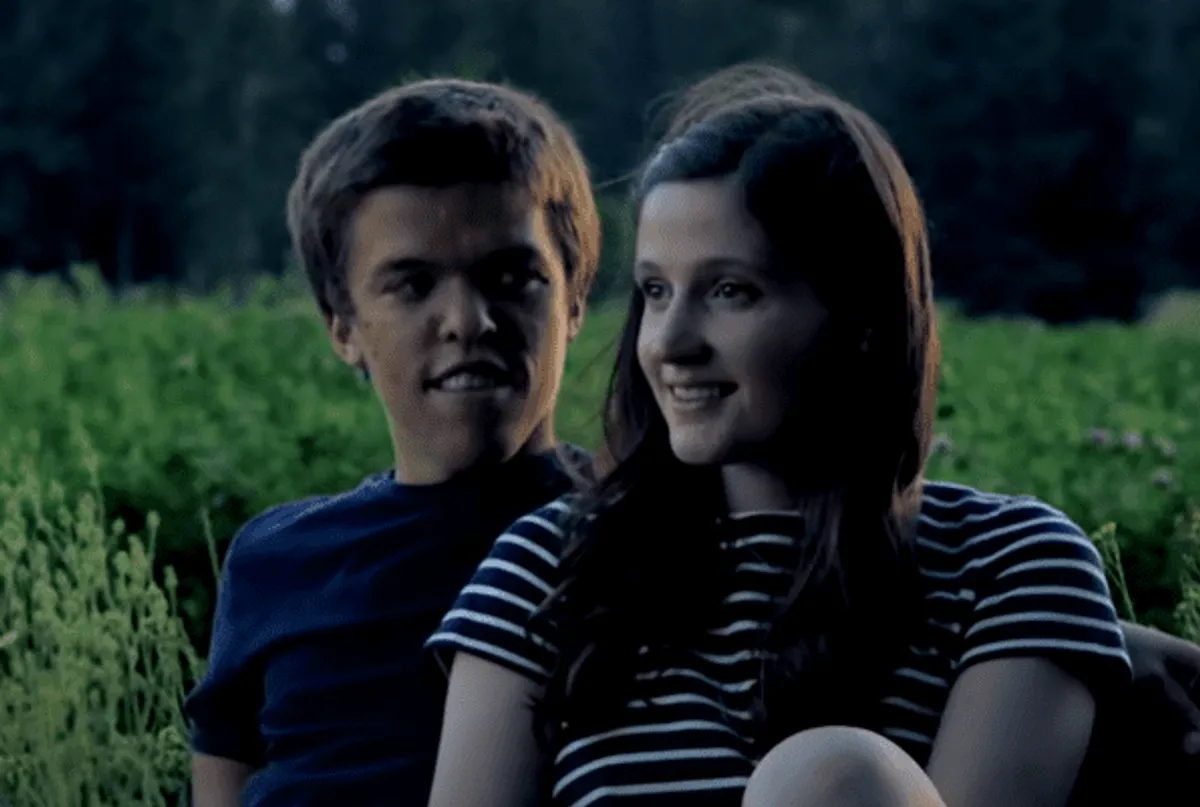 Zach and Tori Roloff spending time together outdoors. | Photo: YouTube/The List