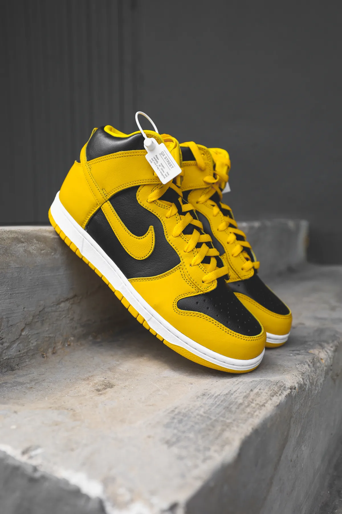 Je me suis disputée avec le plus jeune à cause de ses baskets Nike | Source : Pexels