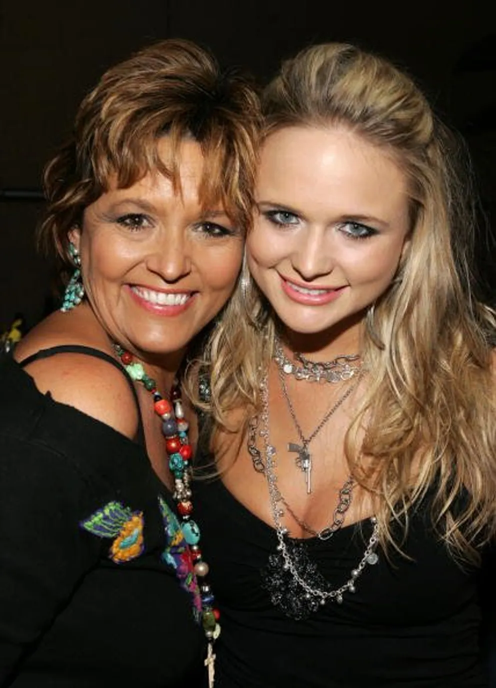 Miranda Lambert and Beverly Lambert at the MGM Grand Ballroom, MGM Grand Convention Center on May 22, 2006 in Las Vegas, Nevada. | Photo: Getty Images