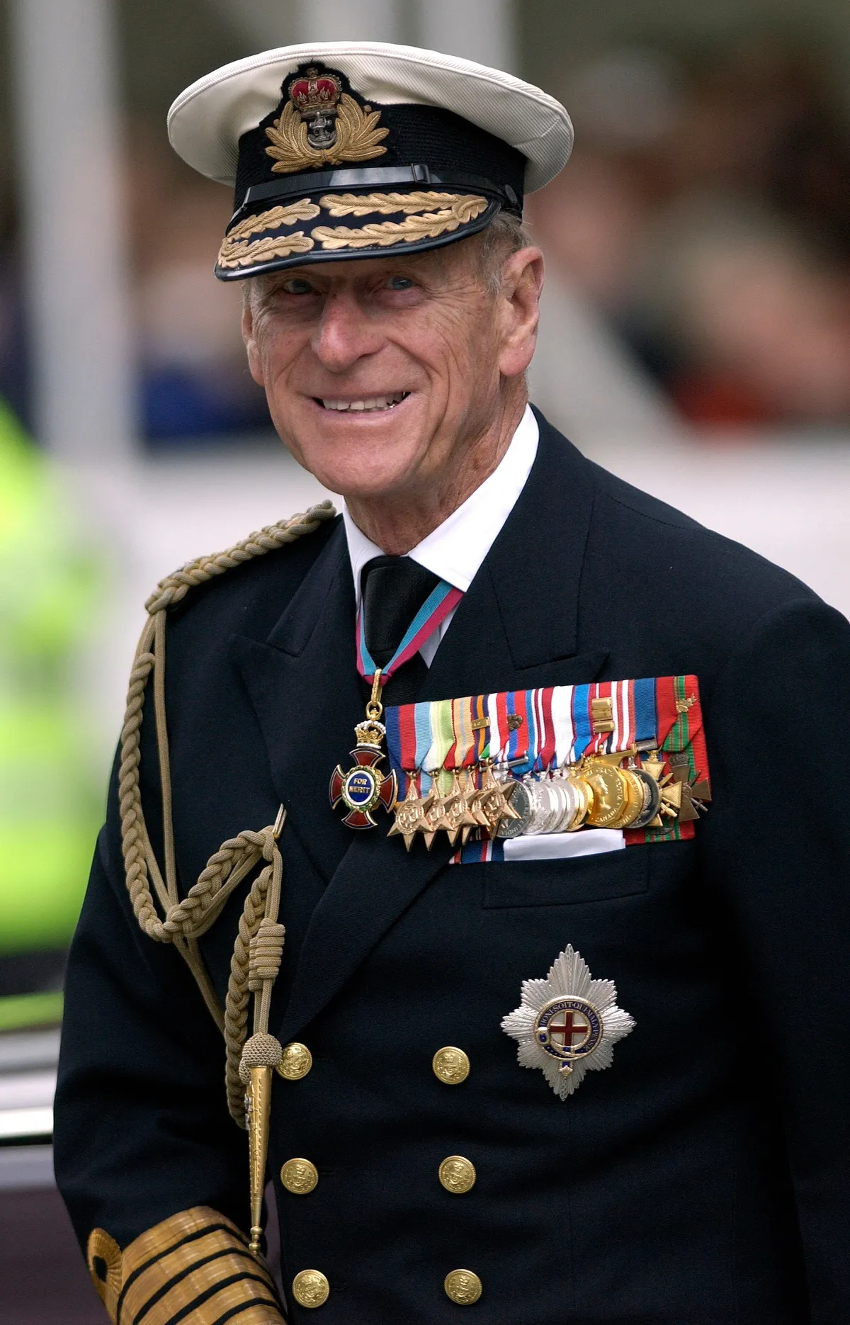 Prince Philip photographed in his military uniform on October 10, 2003. | Photo: Getty Images