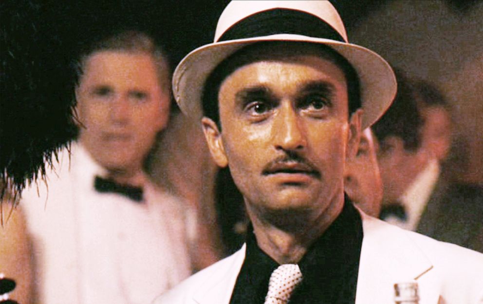 John Cazale dans le rôle de Fredo Corleone dans le film "Le Parrain" : Part II" sorti le 20 décembre 1974 à Los Angeles | Source : Getty Images