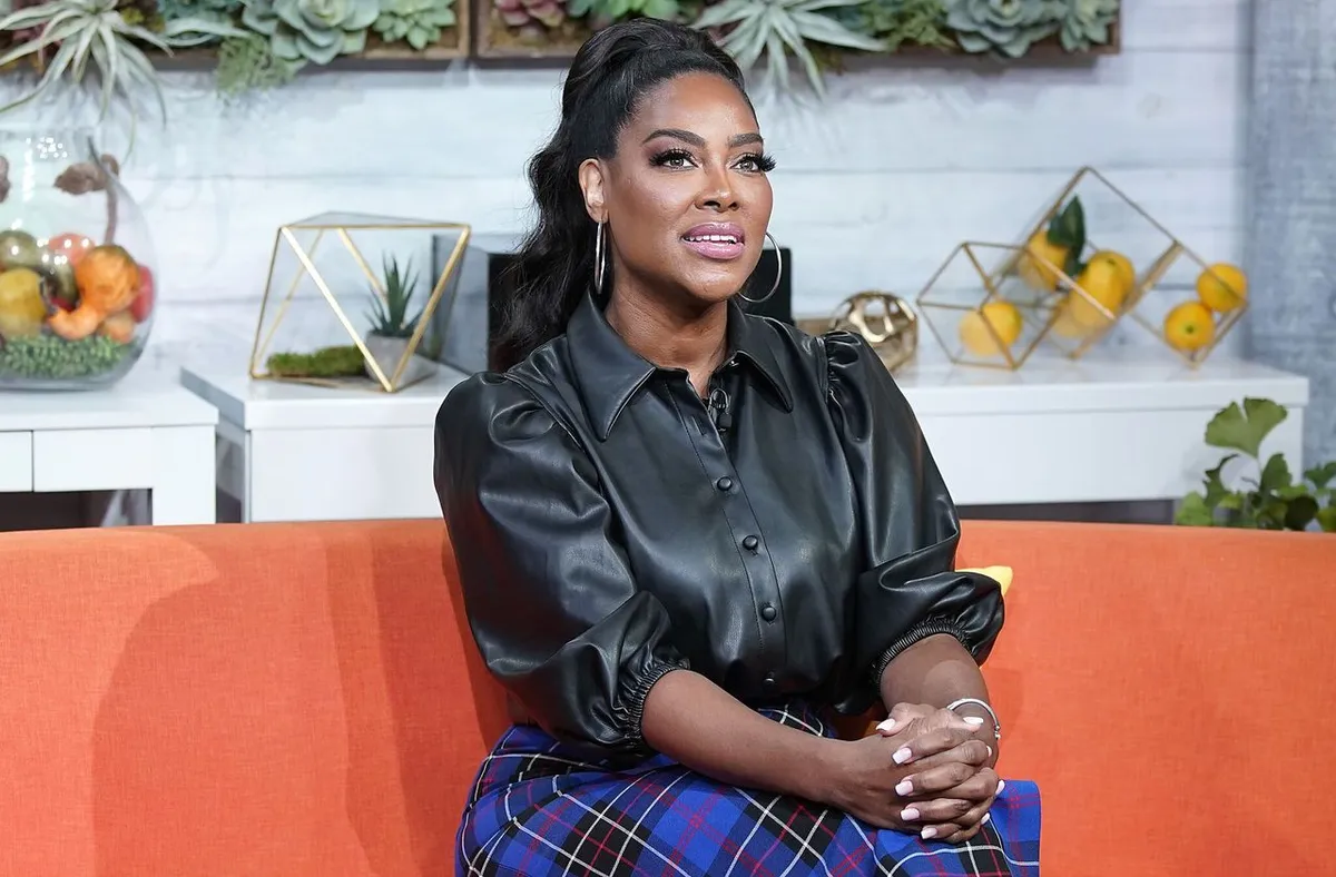Kenya Moore on the set of BuzzFeed's "AM To DM" on November 04, 2019 | Photo: Getty Images