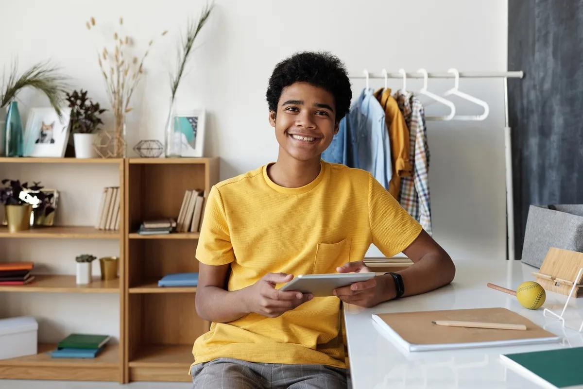 Foto eines jungen Teenagers | Quelle: Pexels